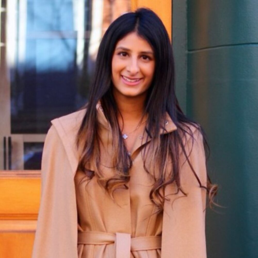 Meet your Posher, Anita